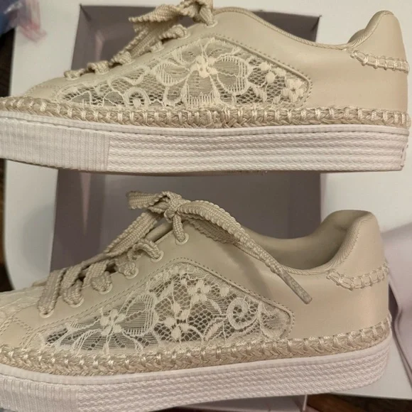 Marc Fisher Cream Lace Sneakers - Picture 2 of 4
